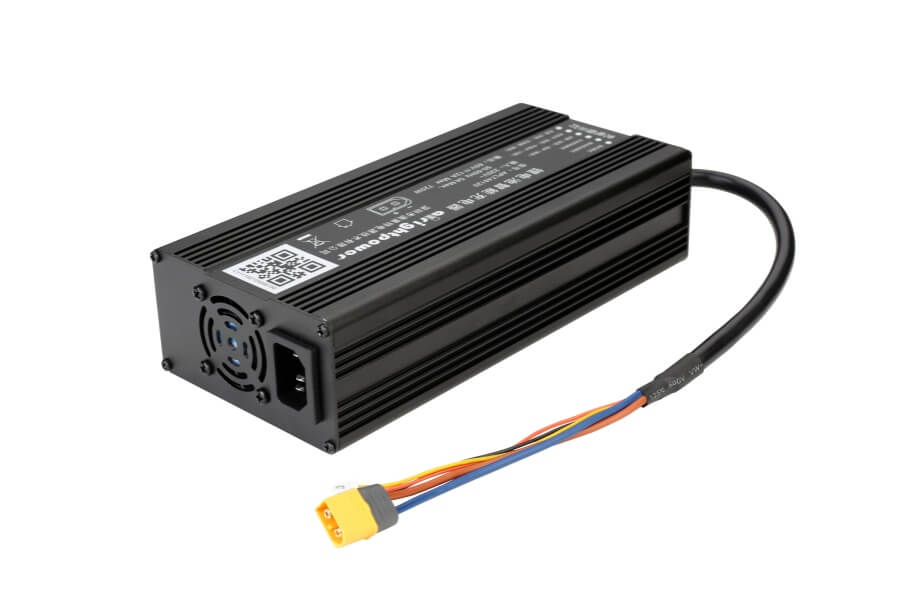 Specific requirements for chargers for industrial applications and consumer devices